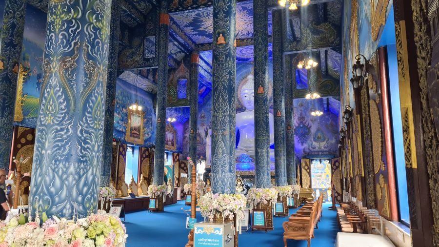 Wat Rong Suea Ten (The Blue Temple) with its stunning blue interior