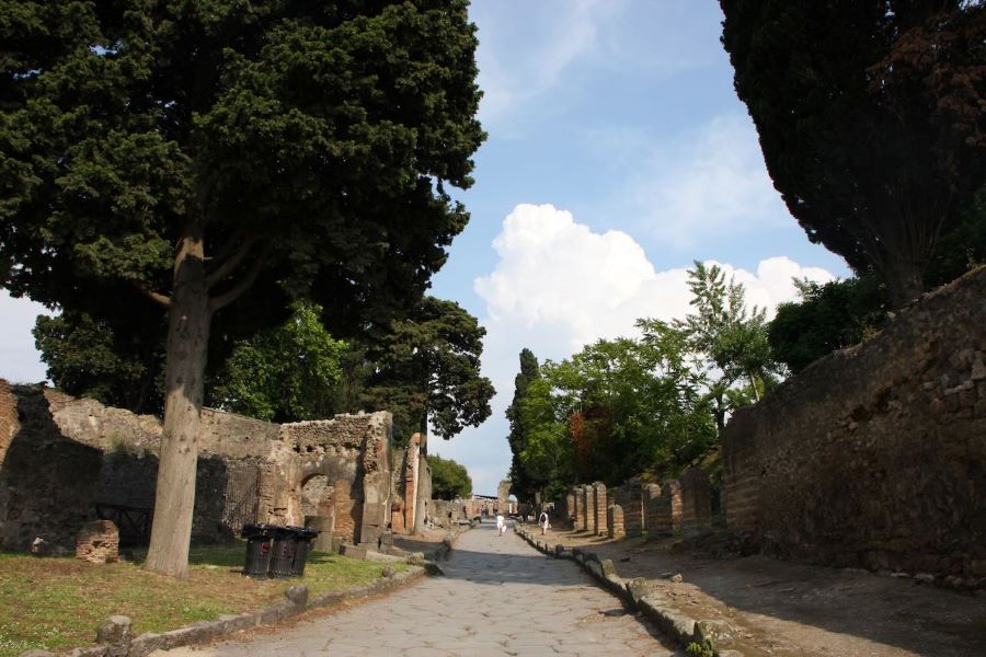 Touring the Site of Pompeii