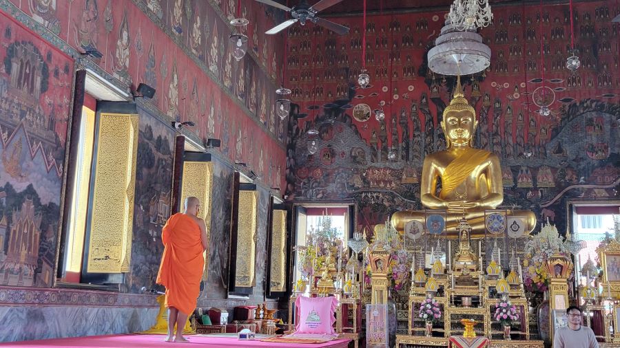 Conclusion to visiting Bangkok's holy temples