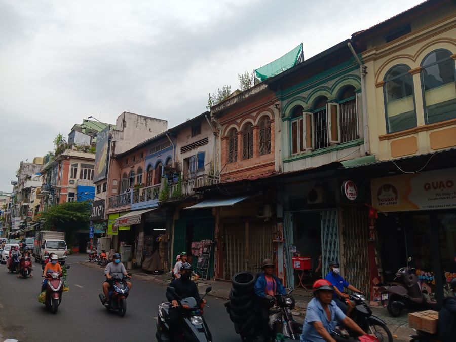 Motorbike city tour How to get around Saigon