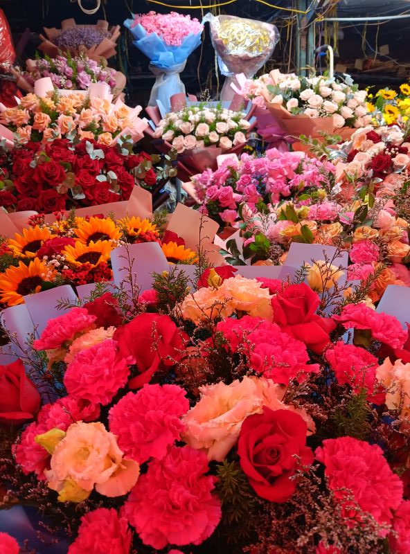 Saigon flower market Explore the Saigon Flower market