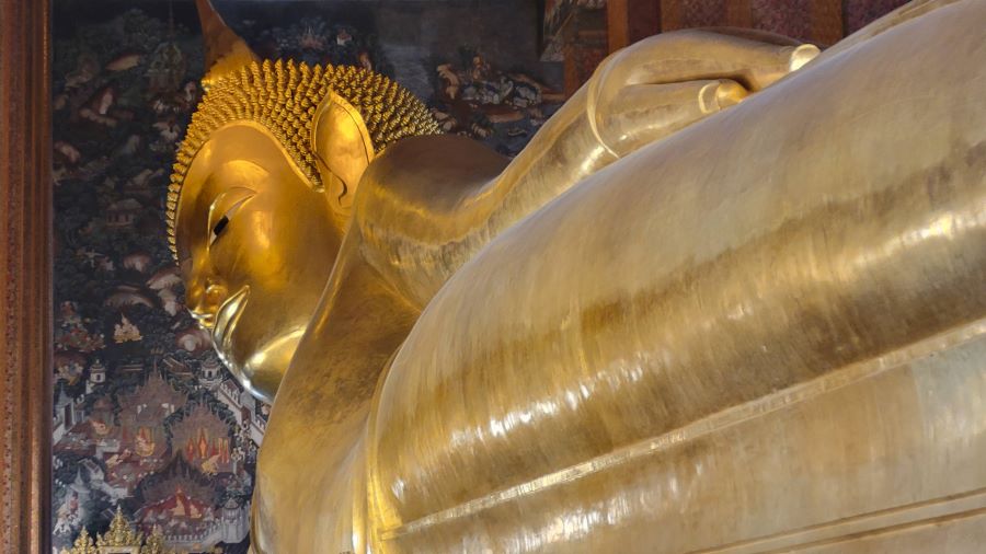 Wat Pho (The Temple of the Reclining Buddha)