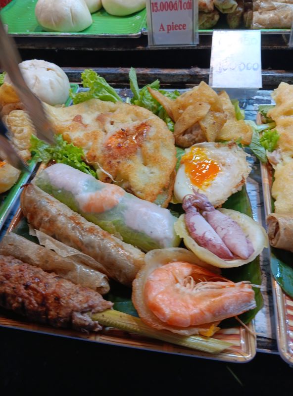 Safety and Healthy eating in Vietnam - tips to eating well