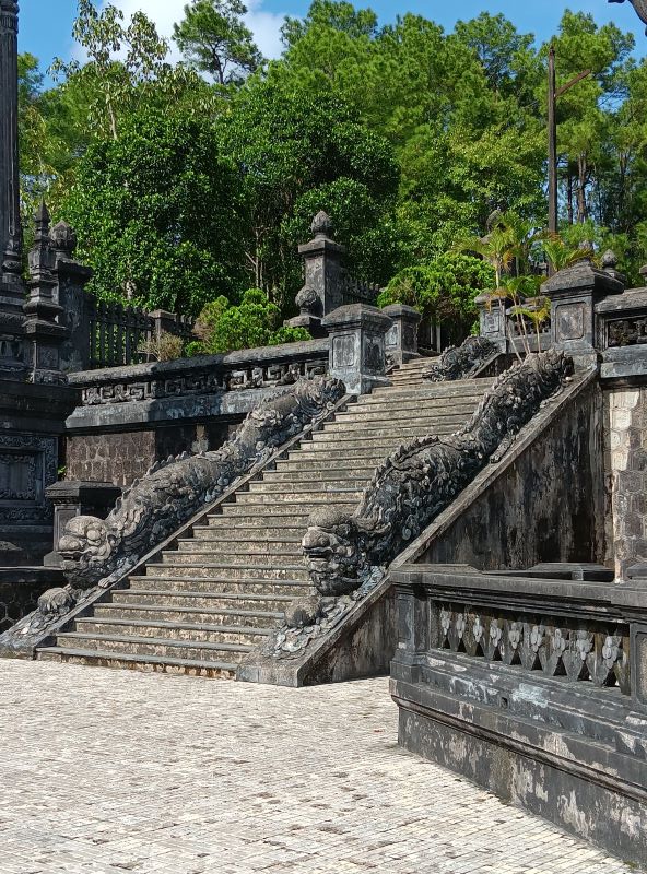 How to get to Hue in Central Vietnam