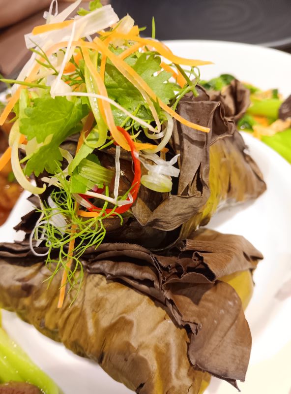 steamed banana leaf dish Refreshing Goi (Vietnamese Salads)